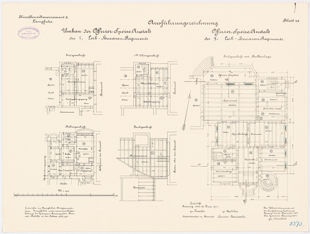 Schwarz-weißer Architekturentwurf des ehemaligen Bundeskanzleramts, mit detaillierten Layouts und Anmerkungen.